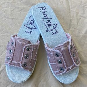 New Blowfish Malibu sandals